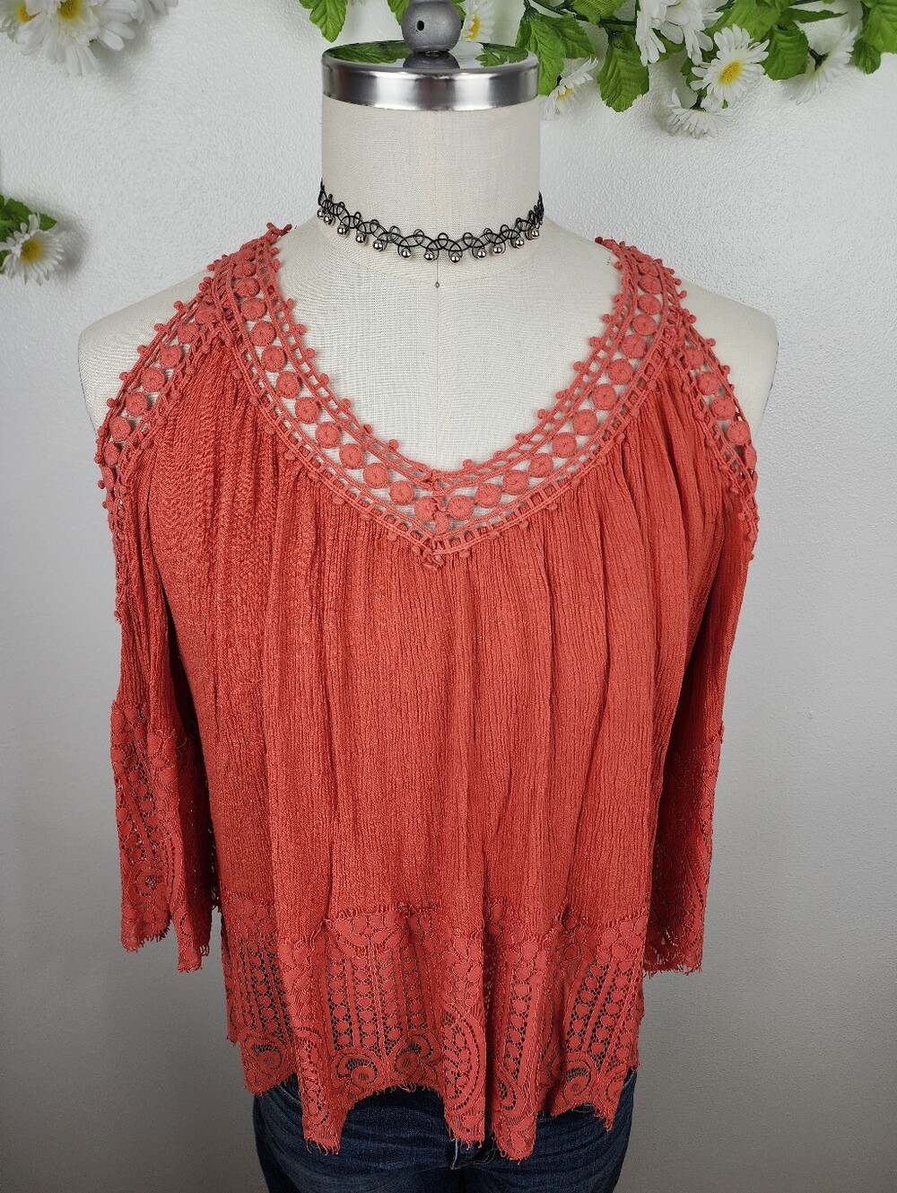 Rain Boho Pink Coral Top - Cold Shoulder - Lace And Embroidery - Sz Medium